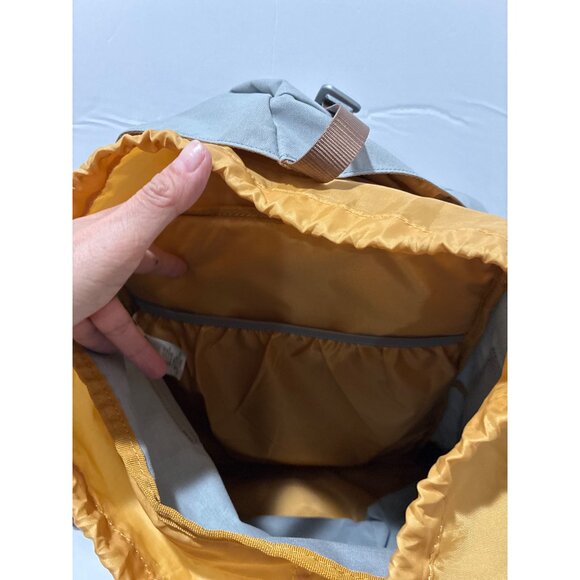 Eddie Bauer Bygone 25L Commuter Backpack Unisex Gray Travel Hiking Trekking - Picture 9 of 9